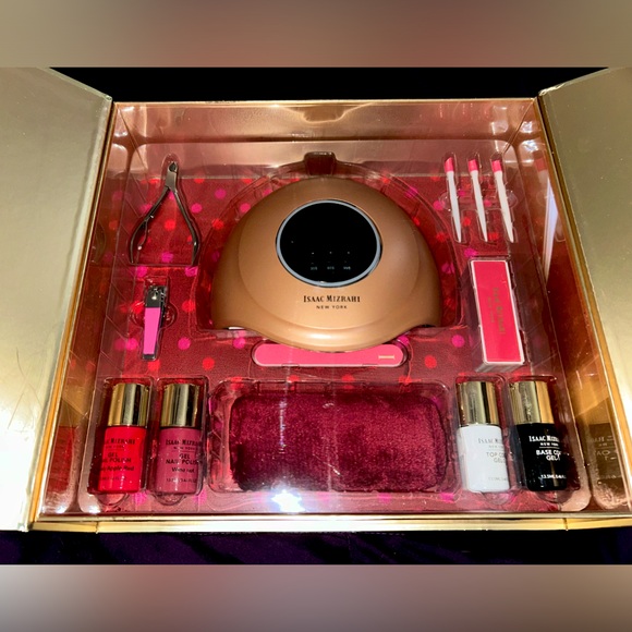 Gel Nail set with polish & LED nail lamp - Picture 1 of 2